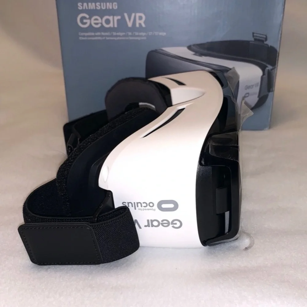 Samsung Gear VR SM-R322 Oculus Galaxy Comp. Note 5/S6 Edge/S6/S6 Edge/S7/S7 Edge